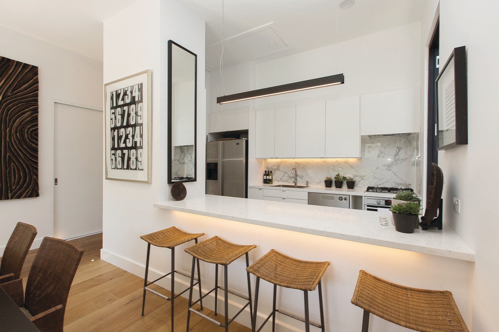 93 Guildford Road, Surrey Hills - Thumbnail 2