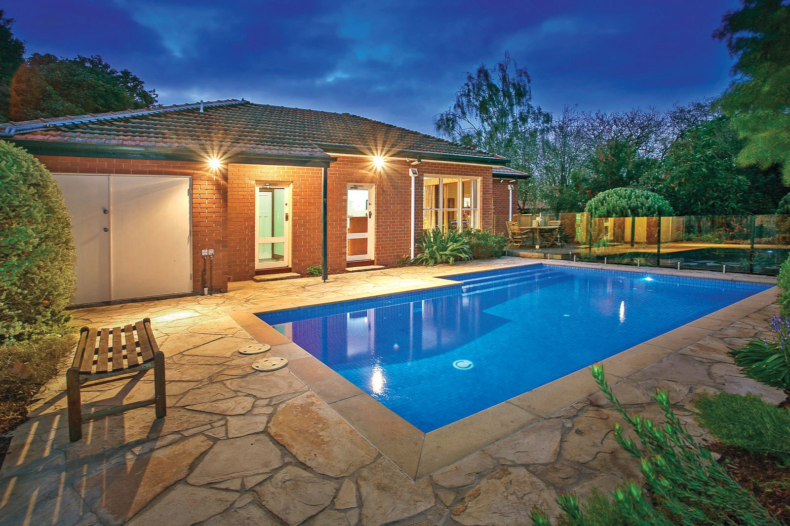 32 Hillcrest Avenue, Kew, VIC