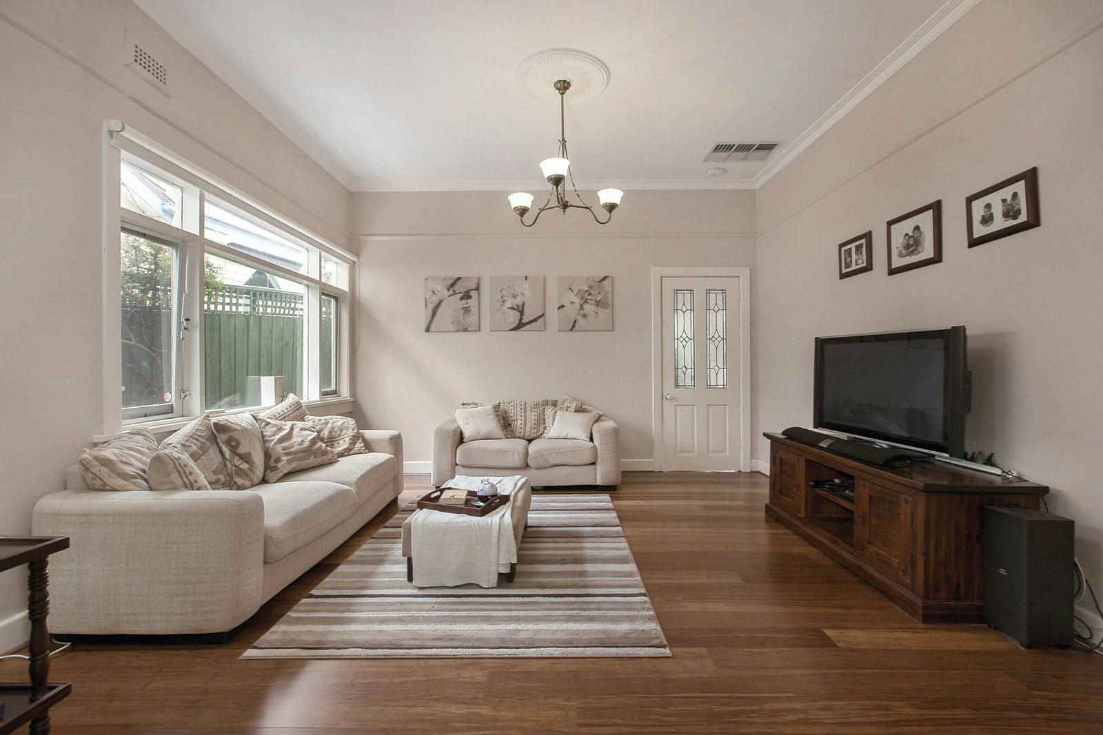 5 Downton Grove, Kew, VIC