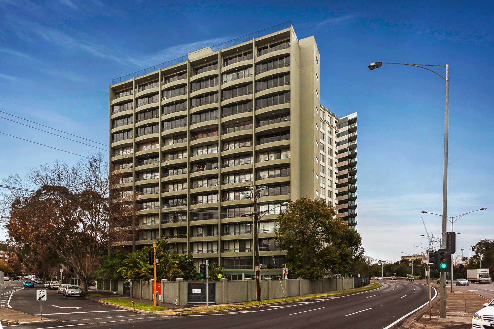 1105/81 Queens Road, Melbourne - Thumbnail 5