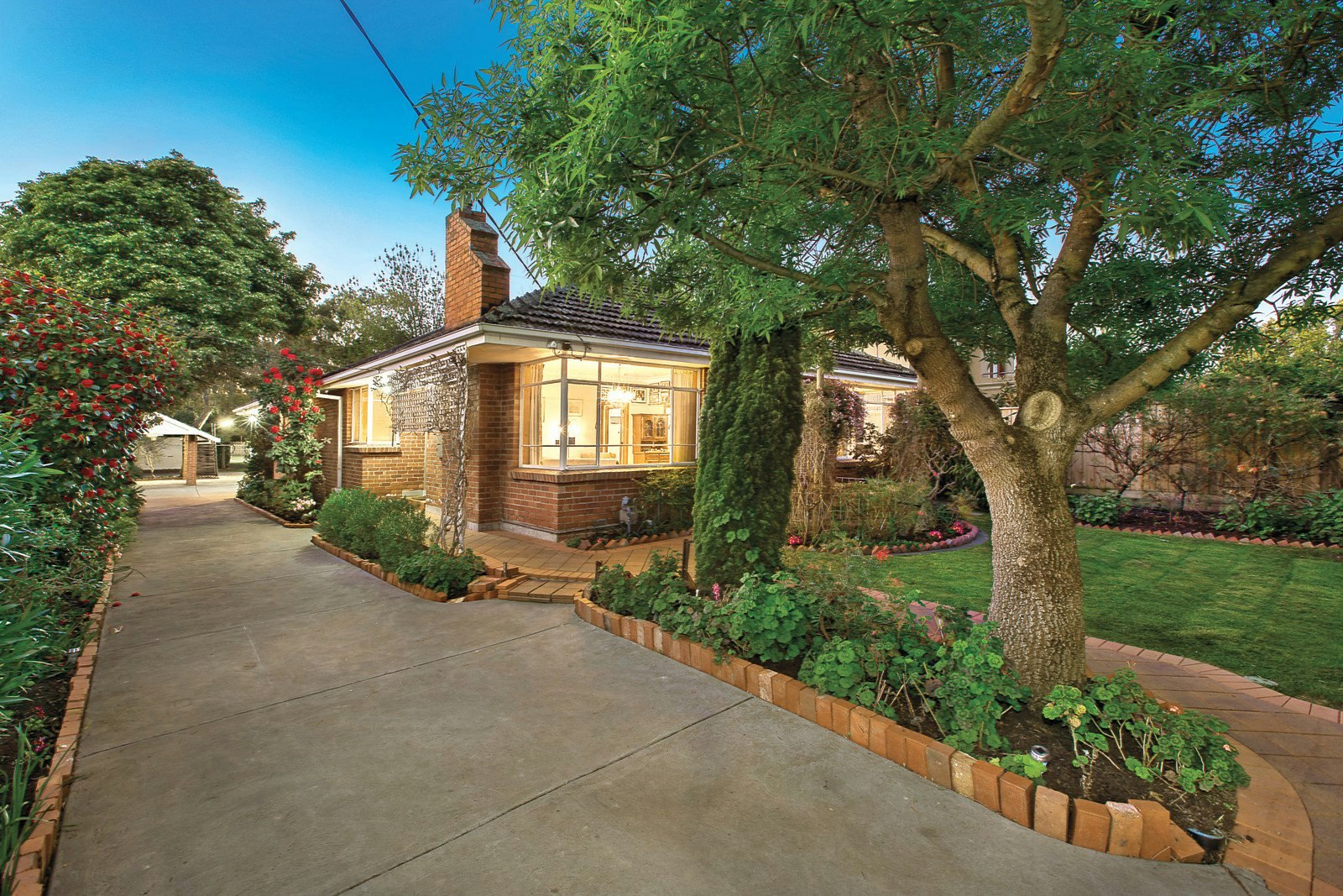 112 Ashburn Grove, Ashburton, VIC