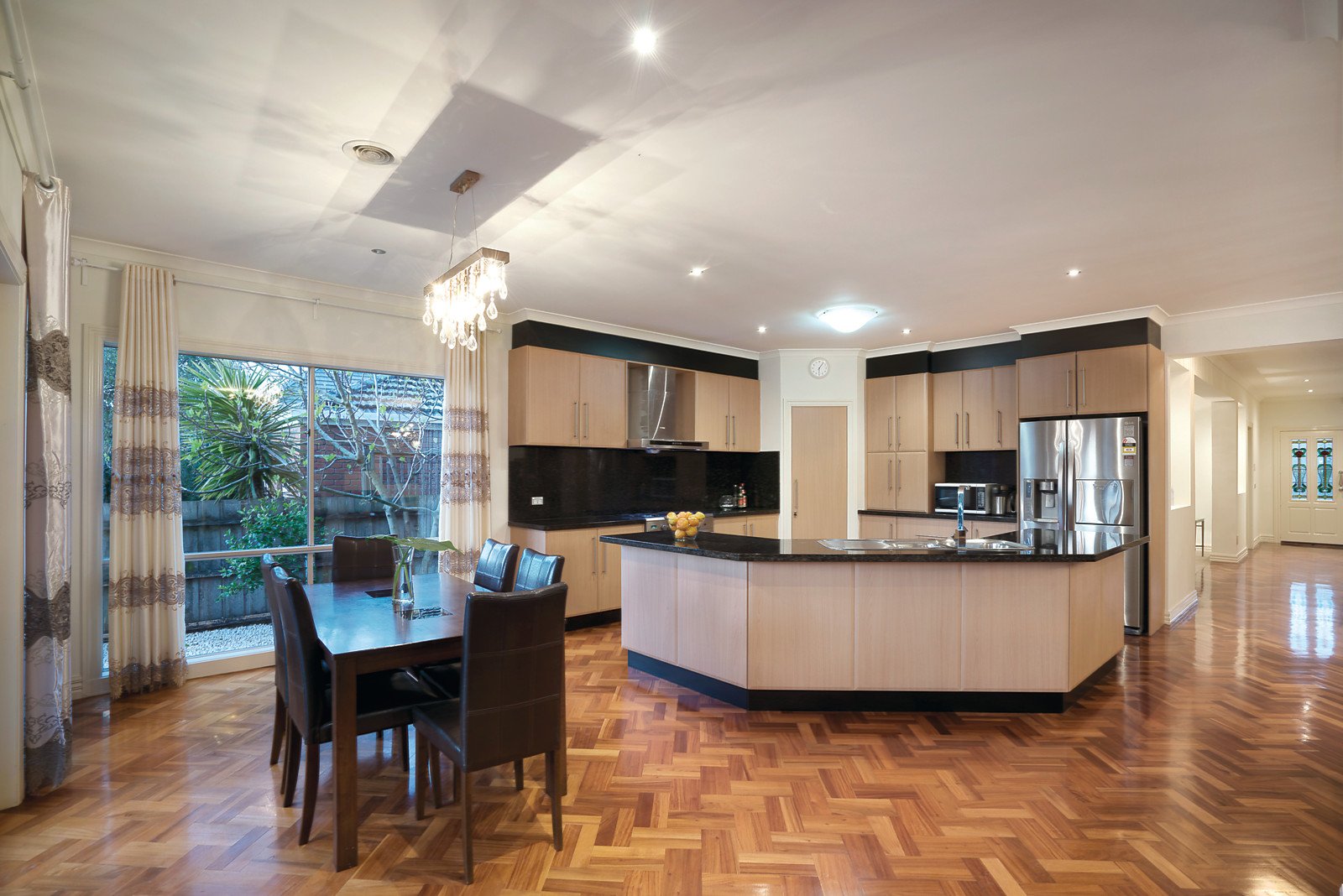 24 Summerhill Road, Glen Iris - Thumbnail 6