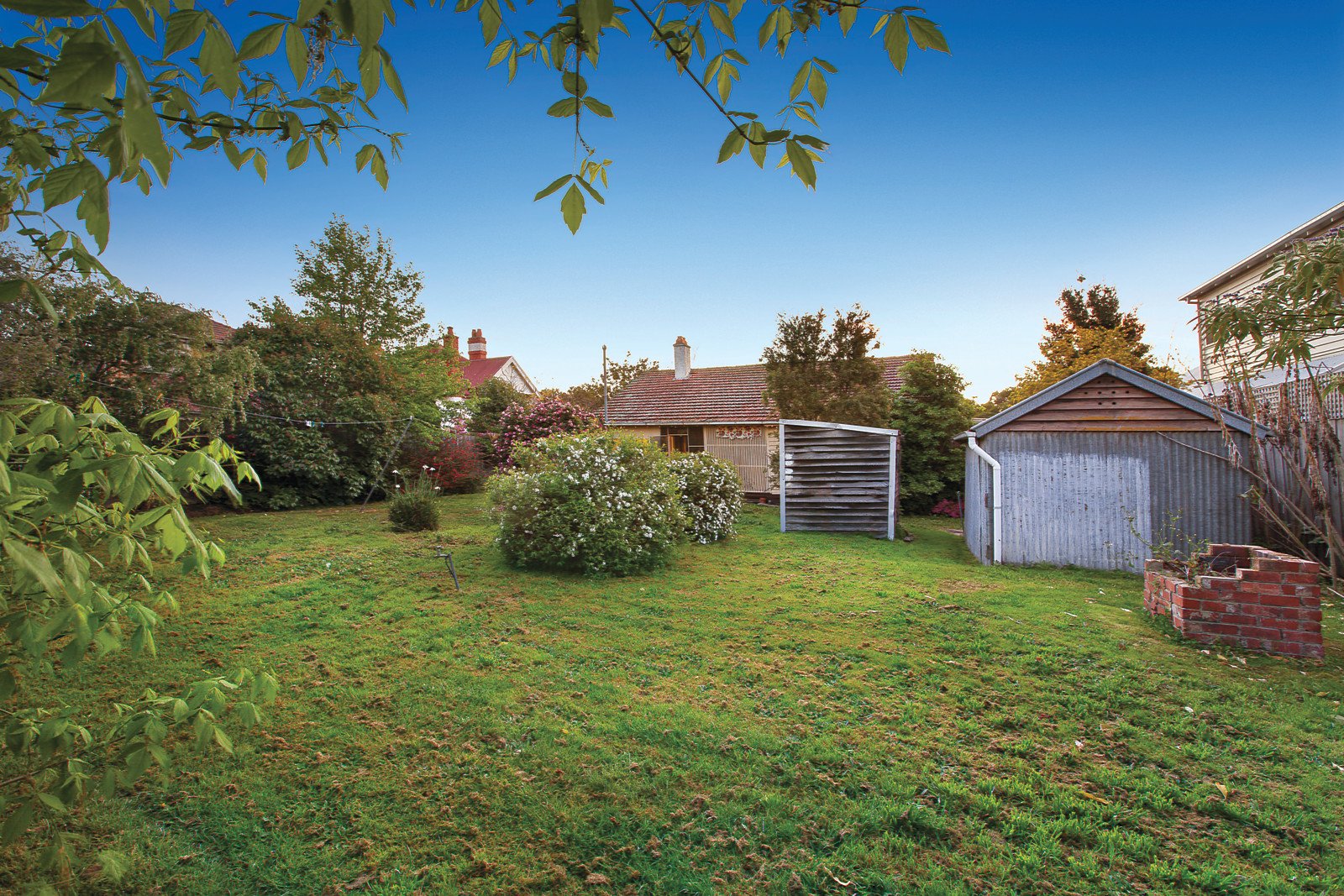 239 Union Road, Surrey Hills - Thumbnail 2