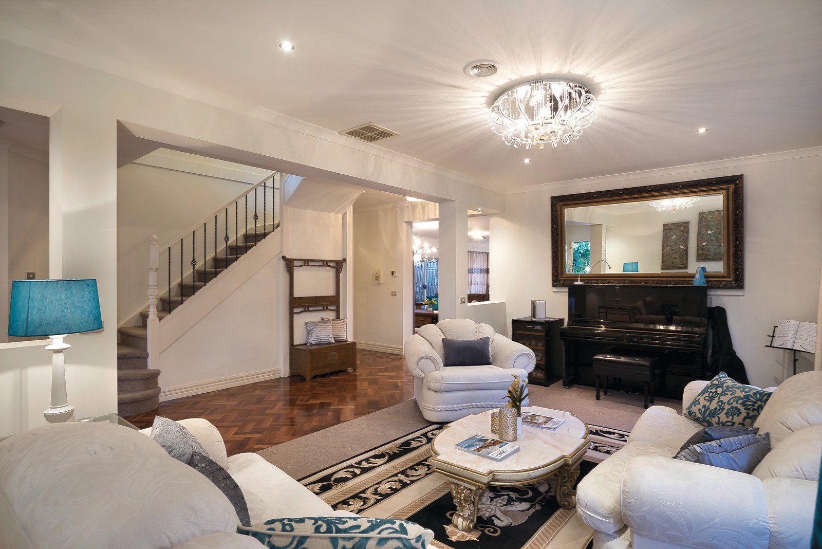 24 Summerhill Road, Glen Iris - Thumbnail 3