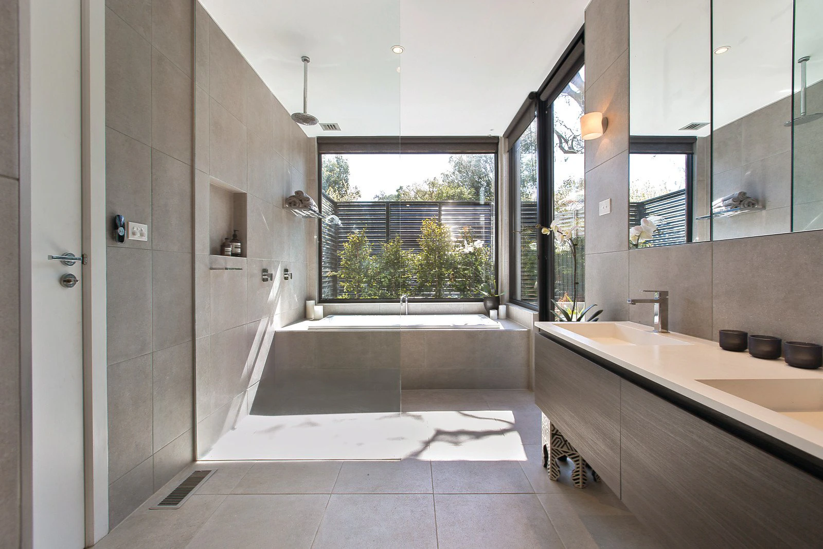 93 Guildford Road, Surrey Hills, VIC