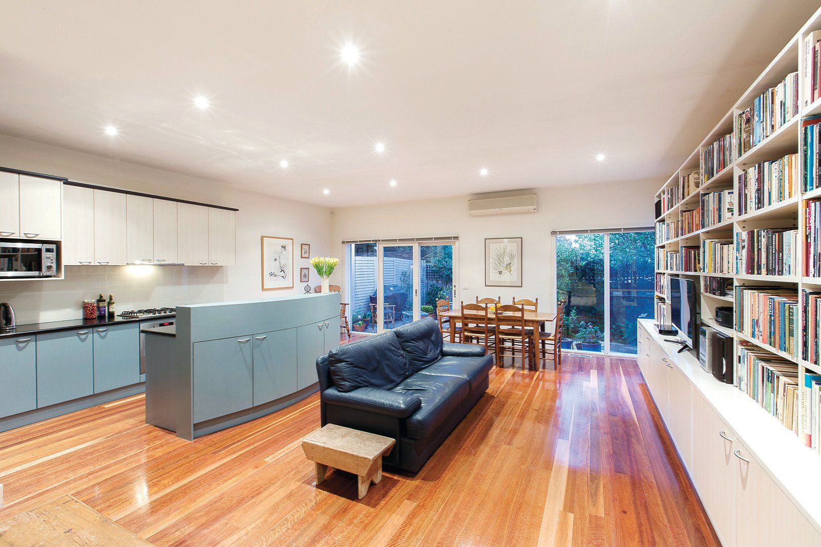 12 Rosslyn Street, Hawthorn East - Thumbnail 3