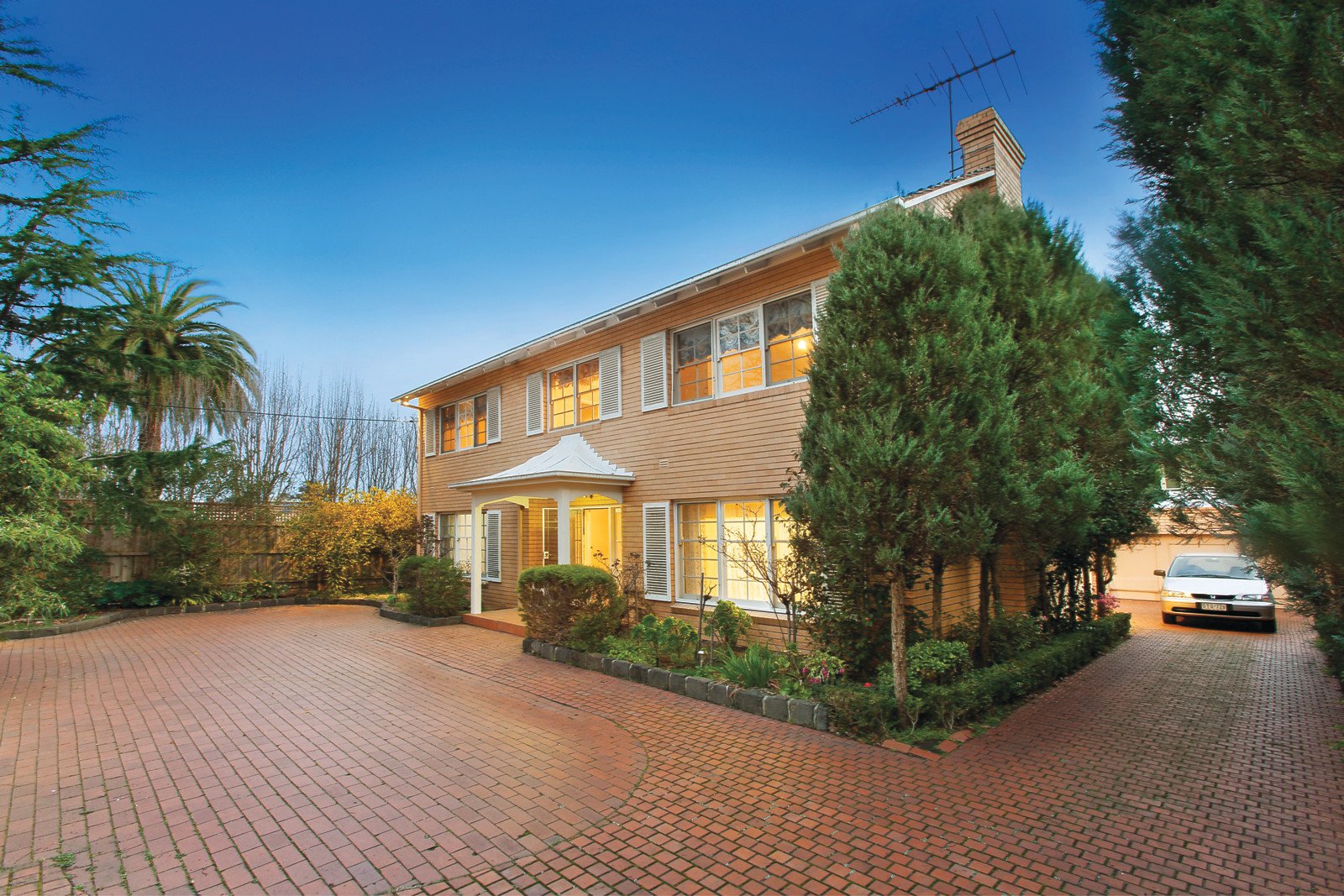 154 Mont Albert Road, Canterbury - Thumbnail 3