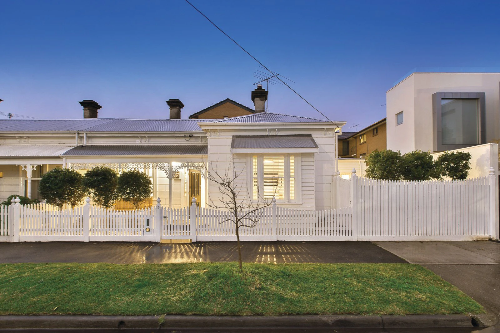 19 Withers Street, Albert Park, VIC