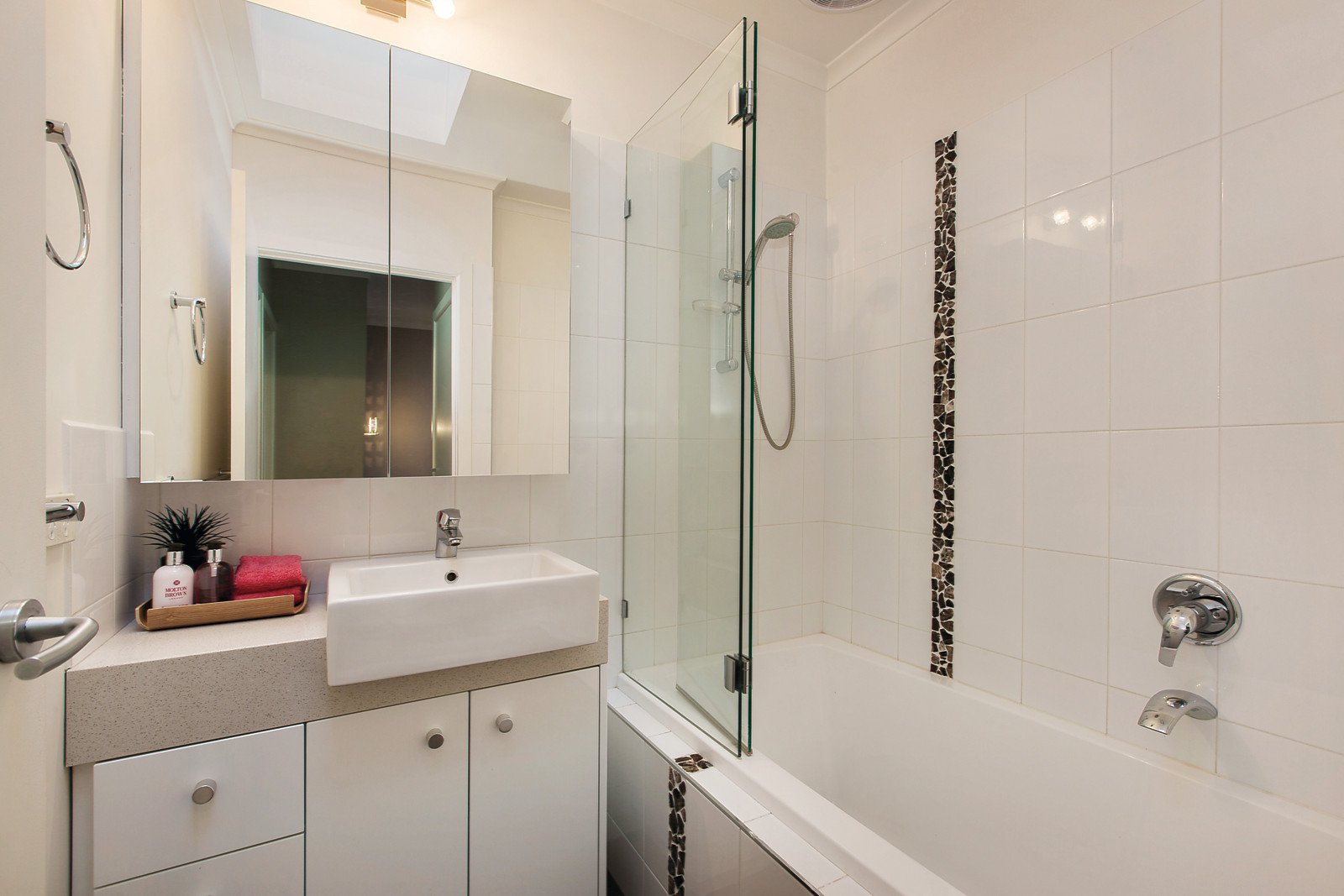 13 Davies Street, Port Melbourne - Thumbnail 7