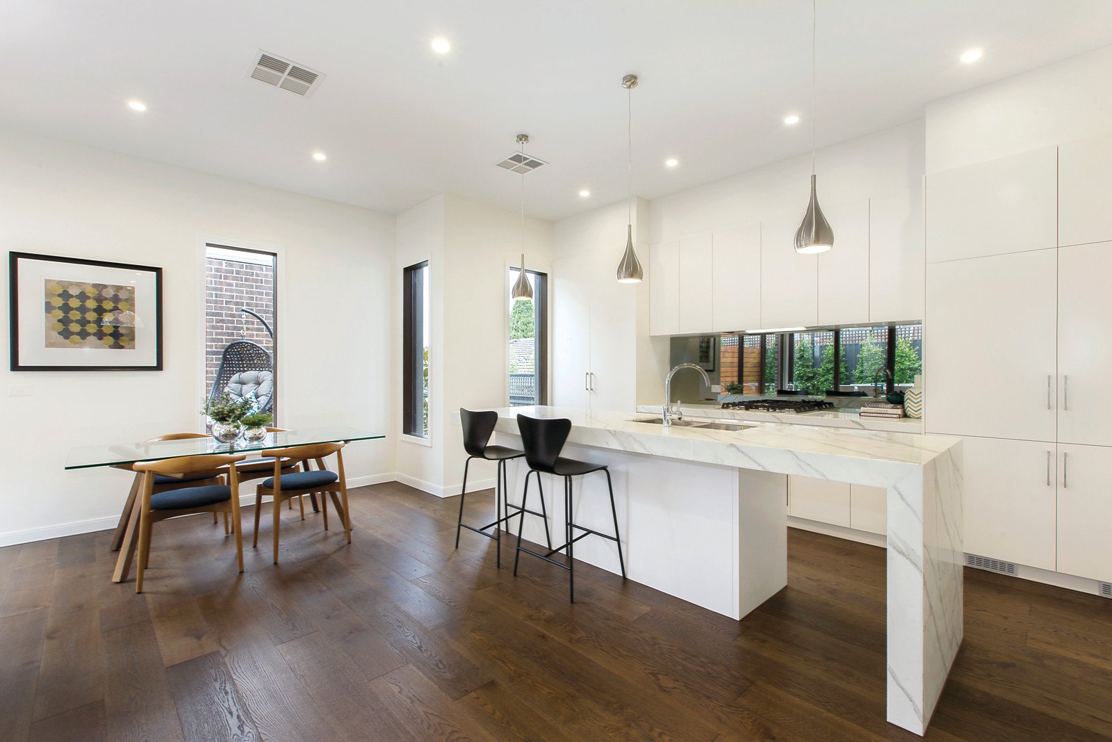 1/15 Peace Street, Glen Iris - Thumbnail 4