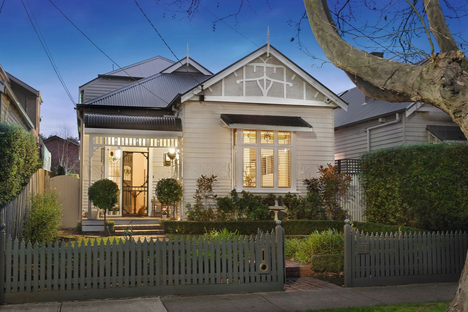37 Warley Road, Malvern East, VIC
