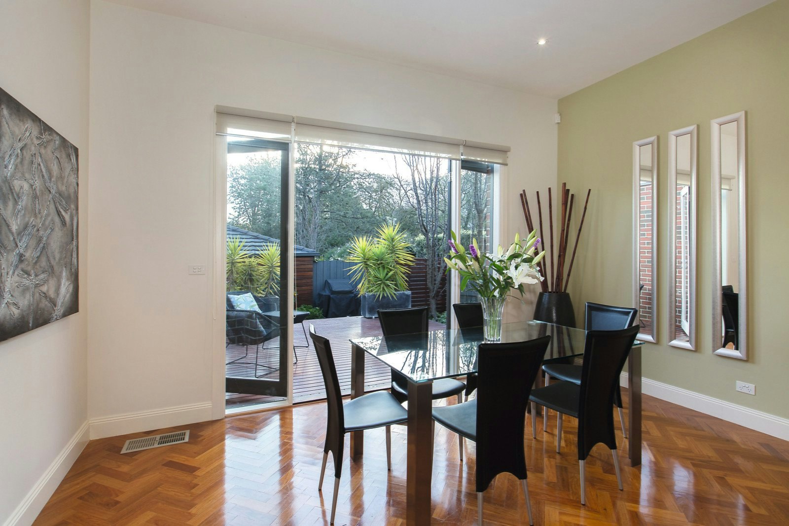 1/1 Elm Street, Surrey Hills, VIC