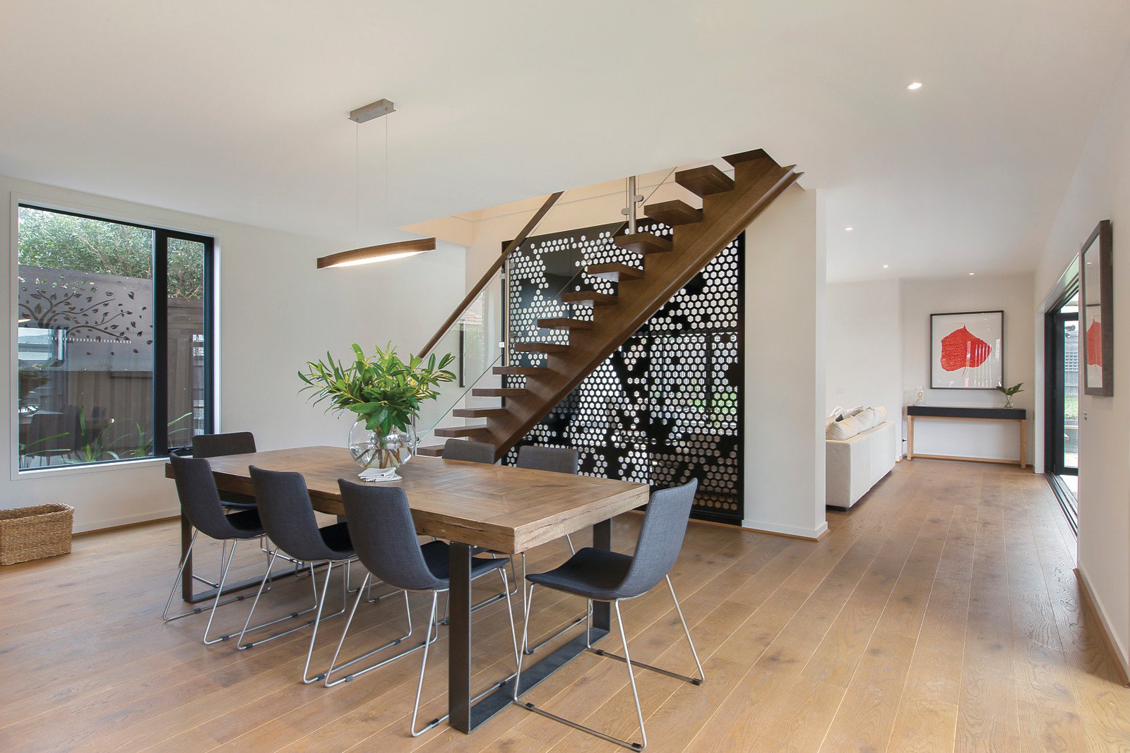 17 Loch Street, Kew - Thumbnail 4