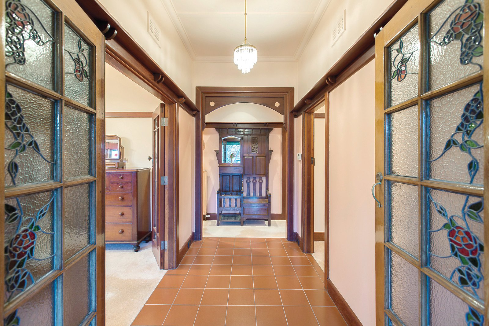 18 Flowerdale Road, Glen Iris - Thumbnail 5