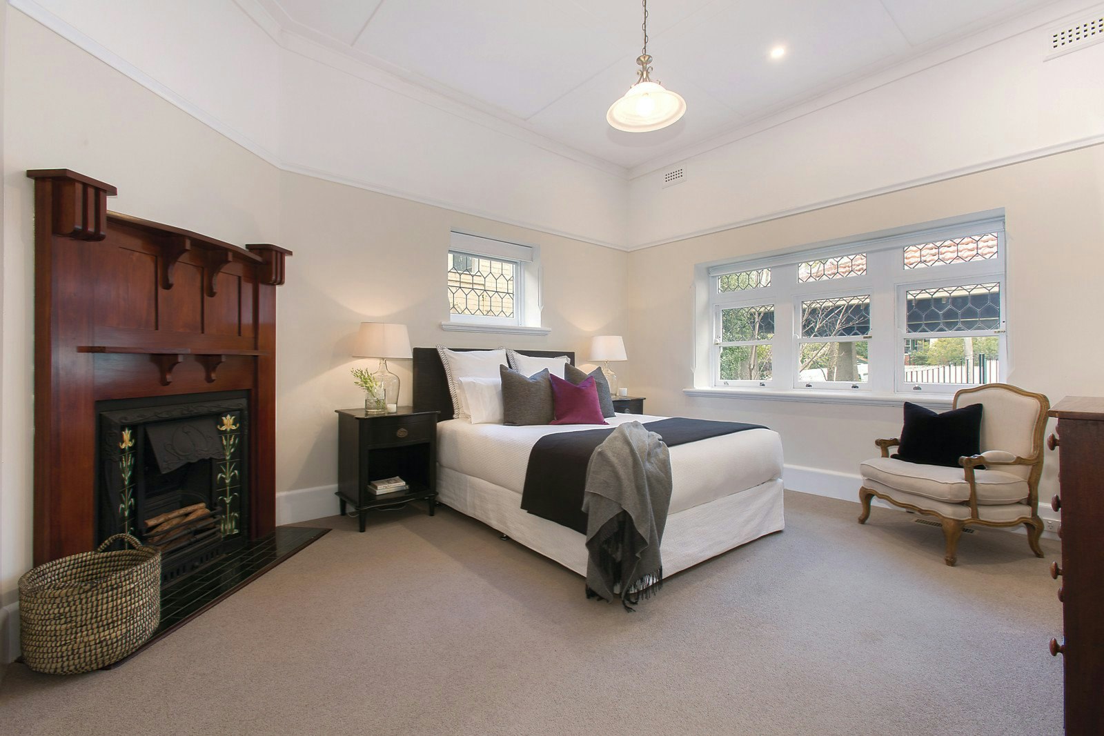 11 Glenvale Road, Glen Iris, VIC