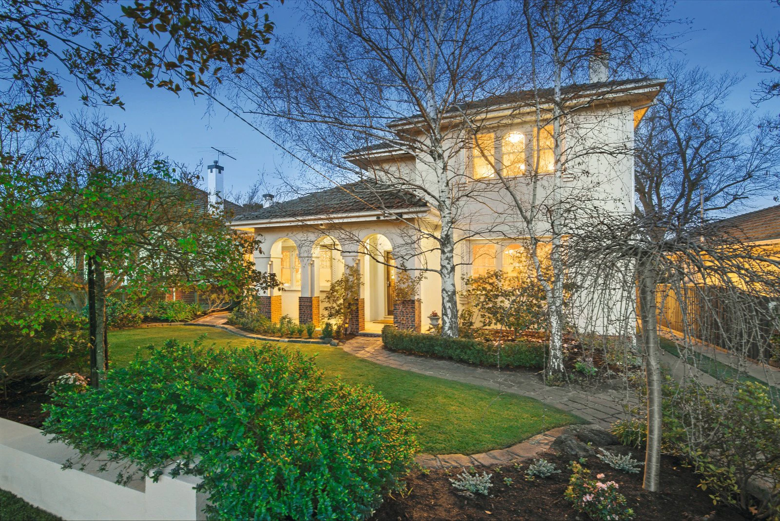 7 Lyric Grove, Camberwell, VIC