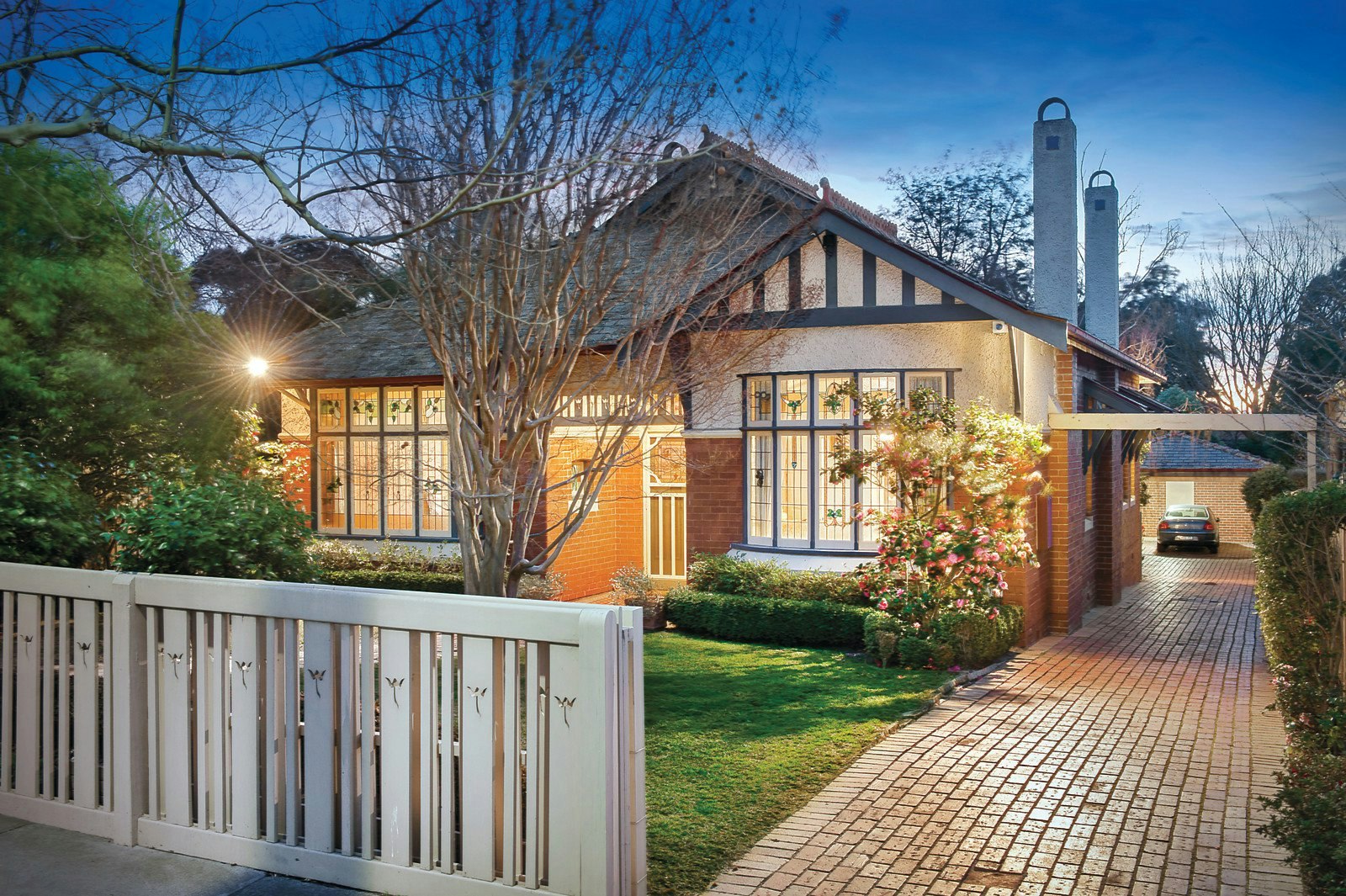 15 Parlington Street, Canterbury, VIC