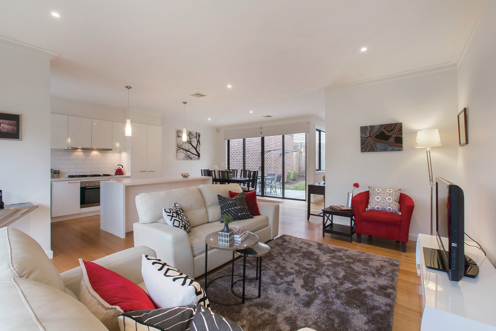 1/33 Boondara Road, Mont Albert North - Thumbnail 2