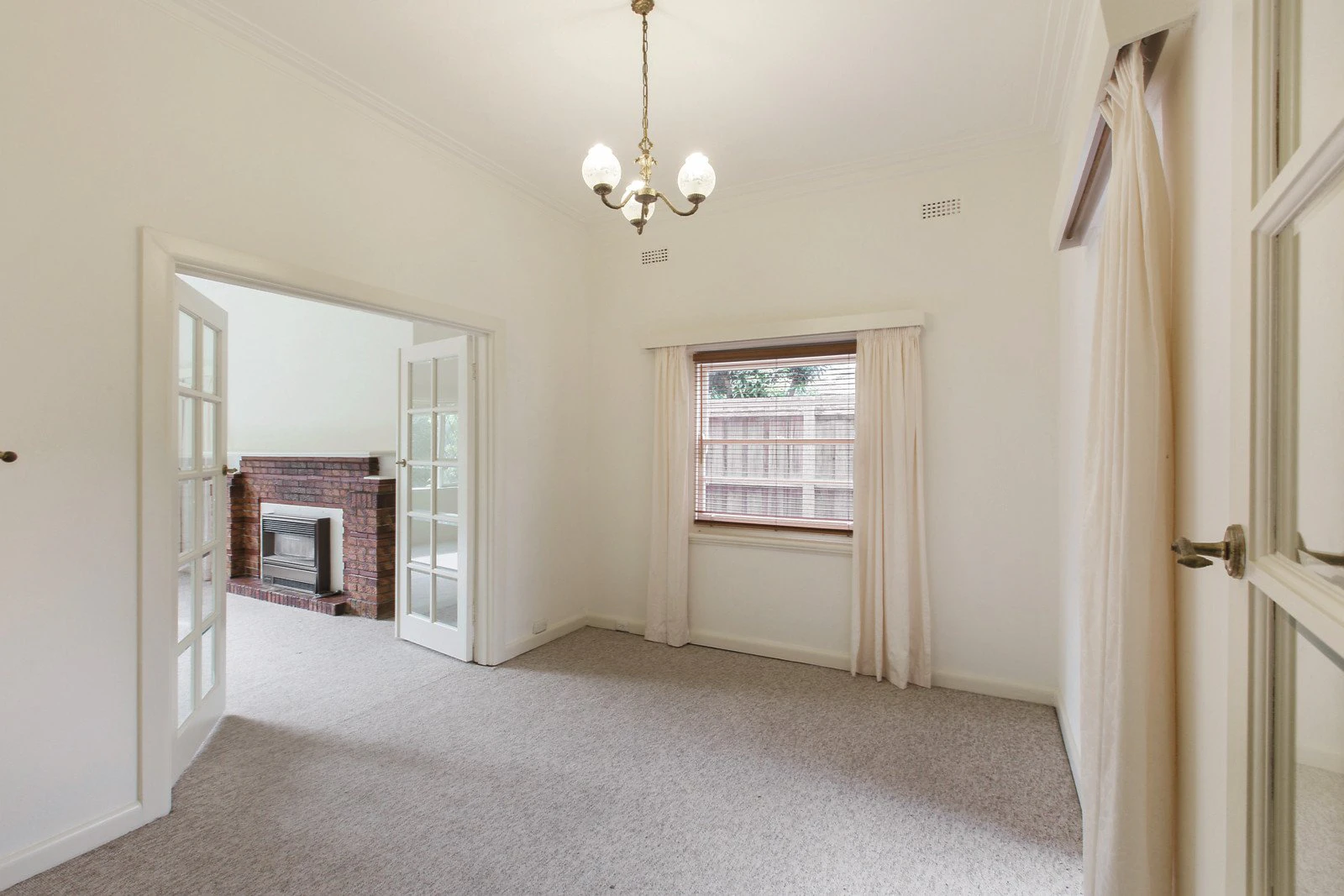 25 Dent Street, Glen Iris, VIC