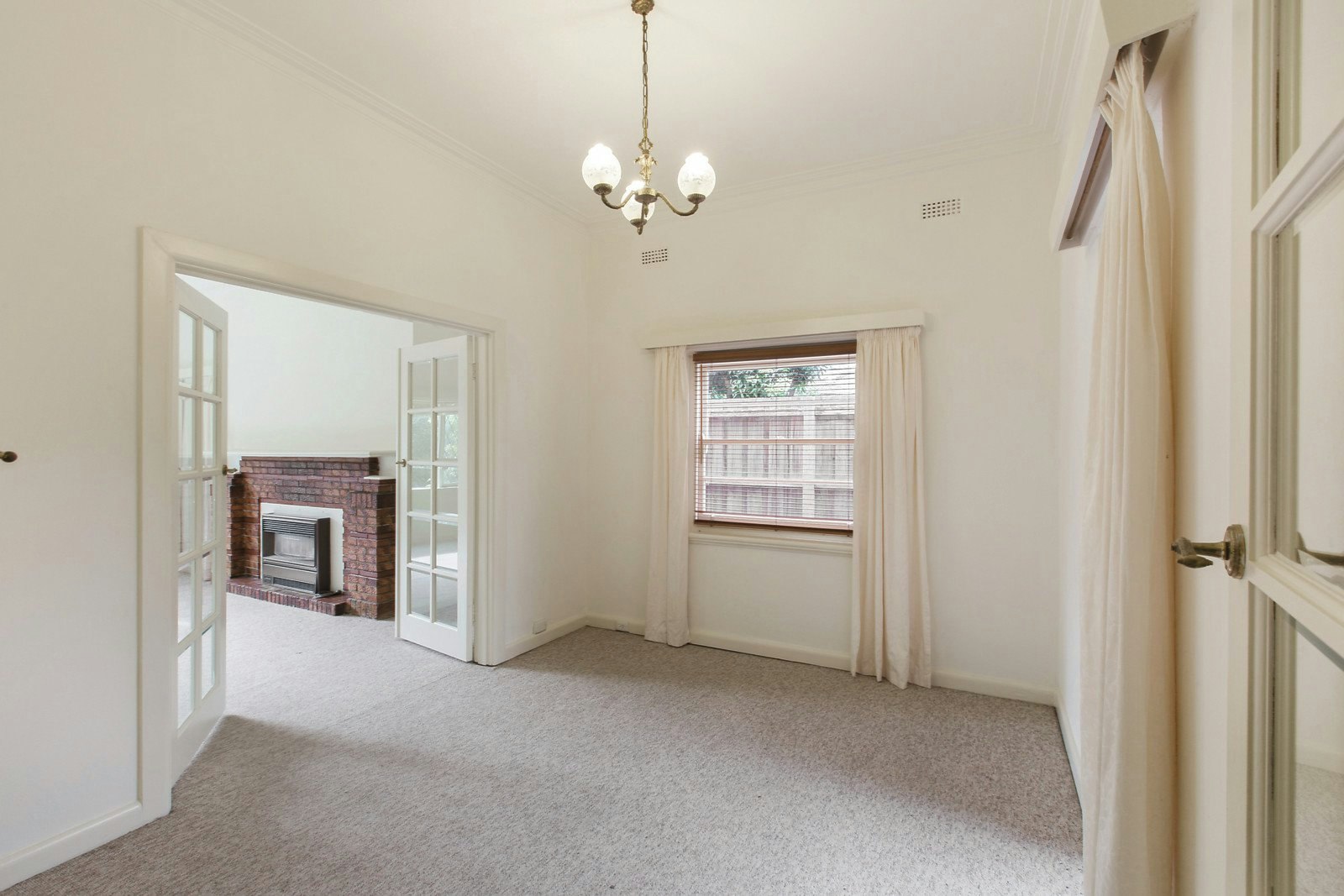 25 Dent Street, Glen Iris, VIC