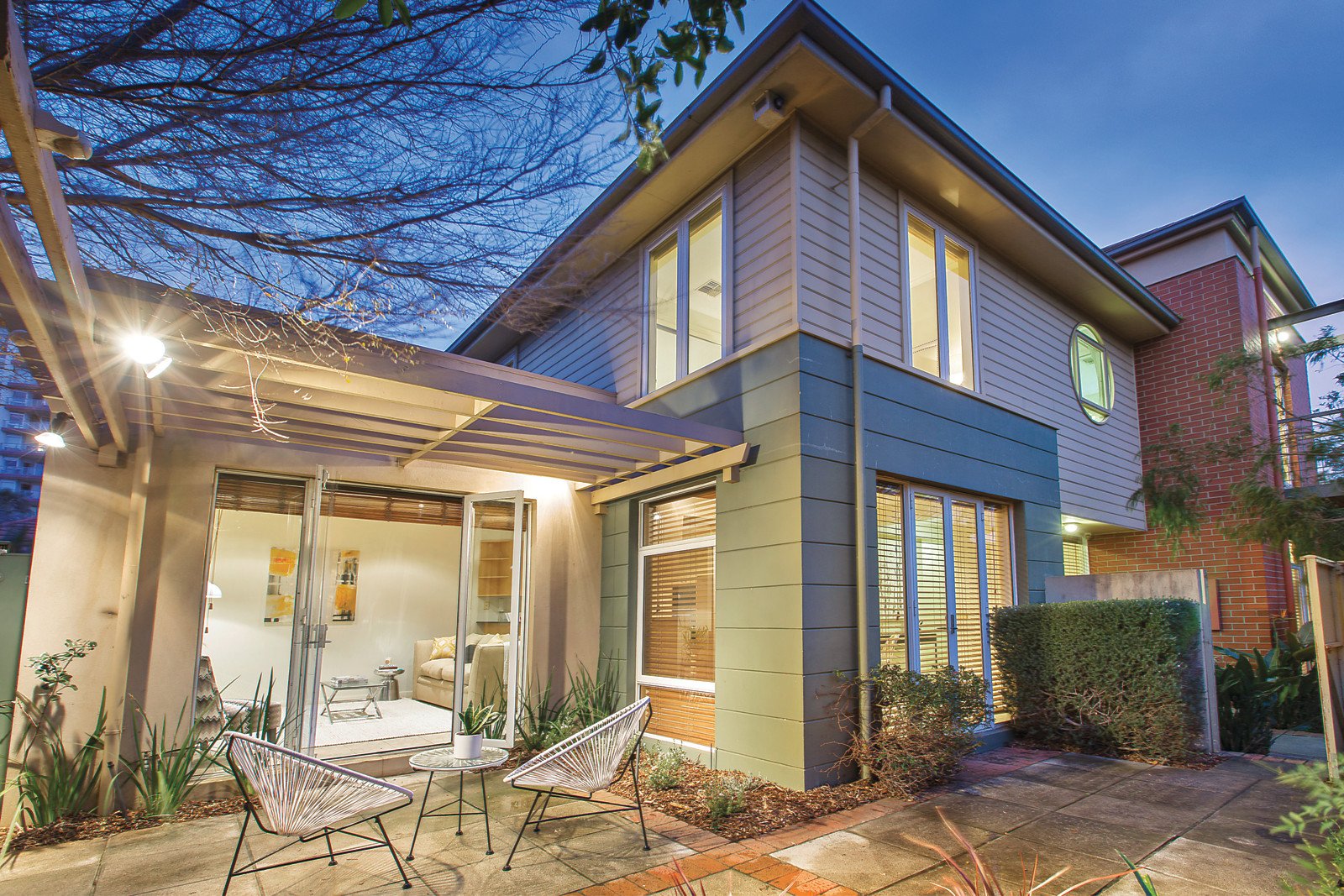 1 Orion Mews, Port Melbourne - Thumbnail 2