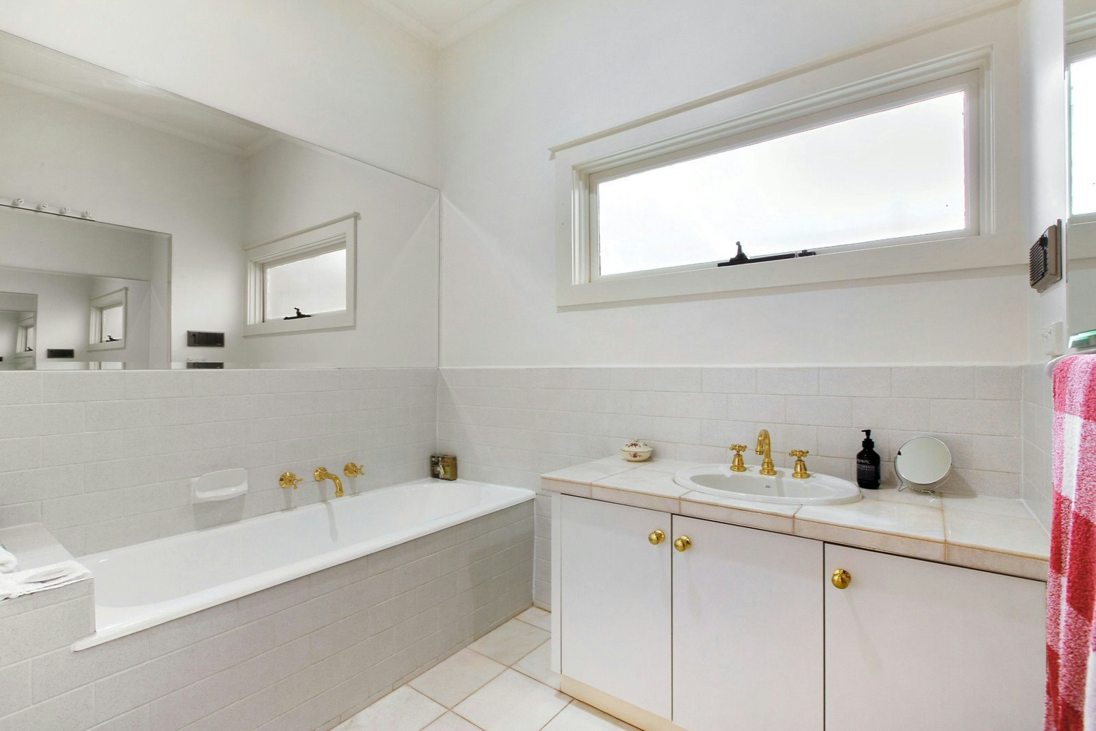 3 Middle Road, Camberwell, VIC