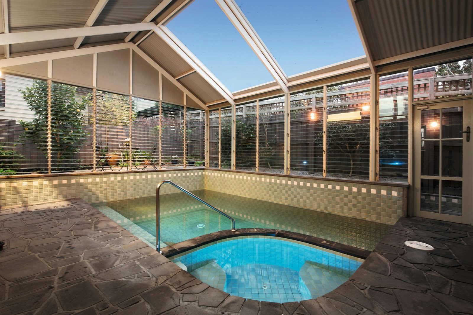 3 Middle Road, Camberwell, VIC