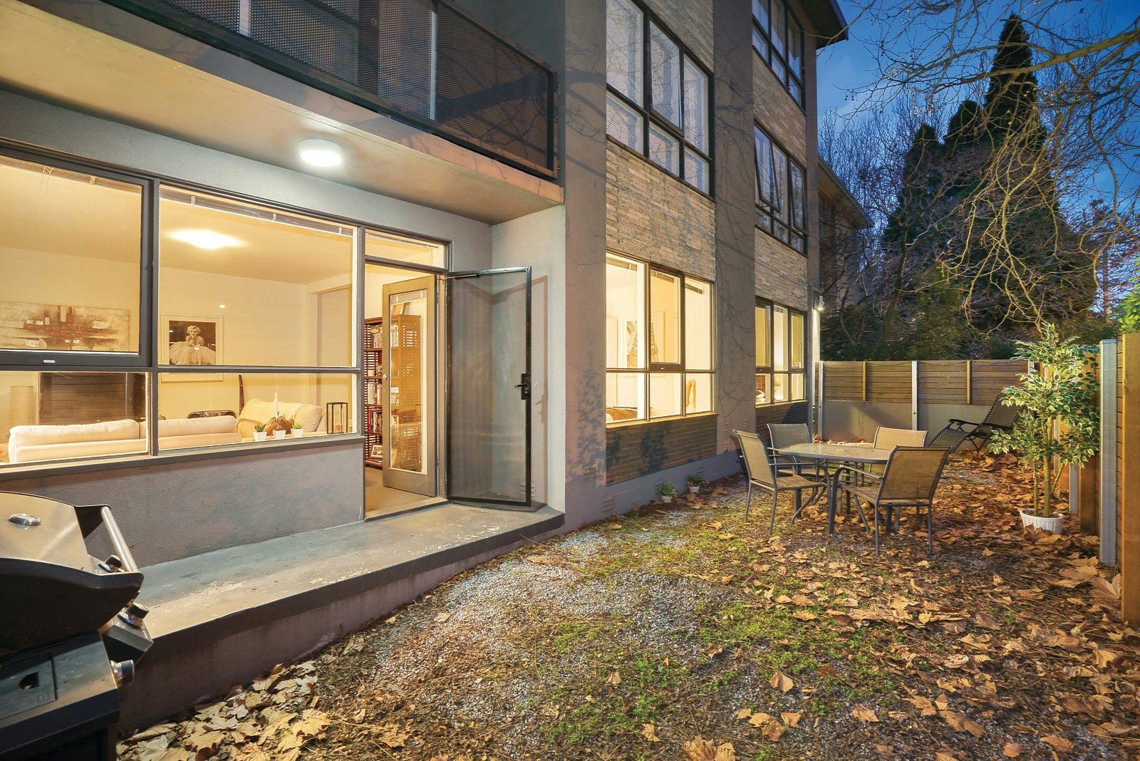 1/317 Dandenong Road, Prahran, VIC