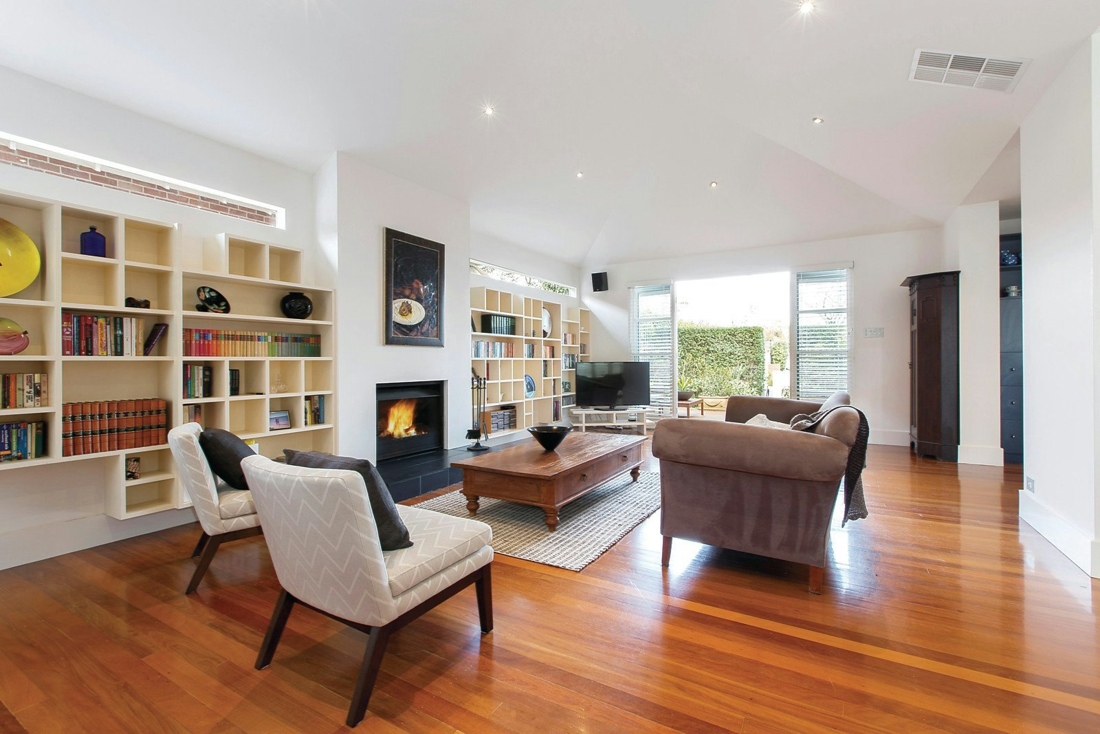 61 Wandsworth Road, Surrey Hills, VIC