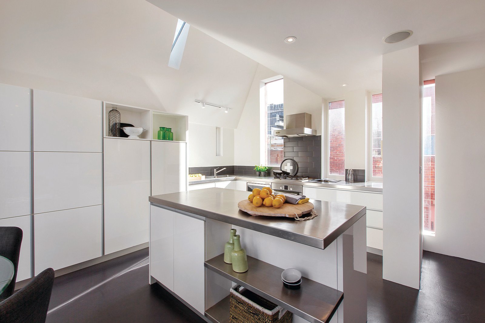 2 Alban Street, Richmond - Thumbnail 4