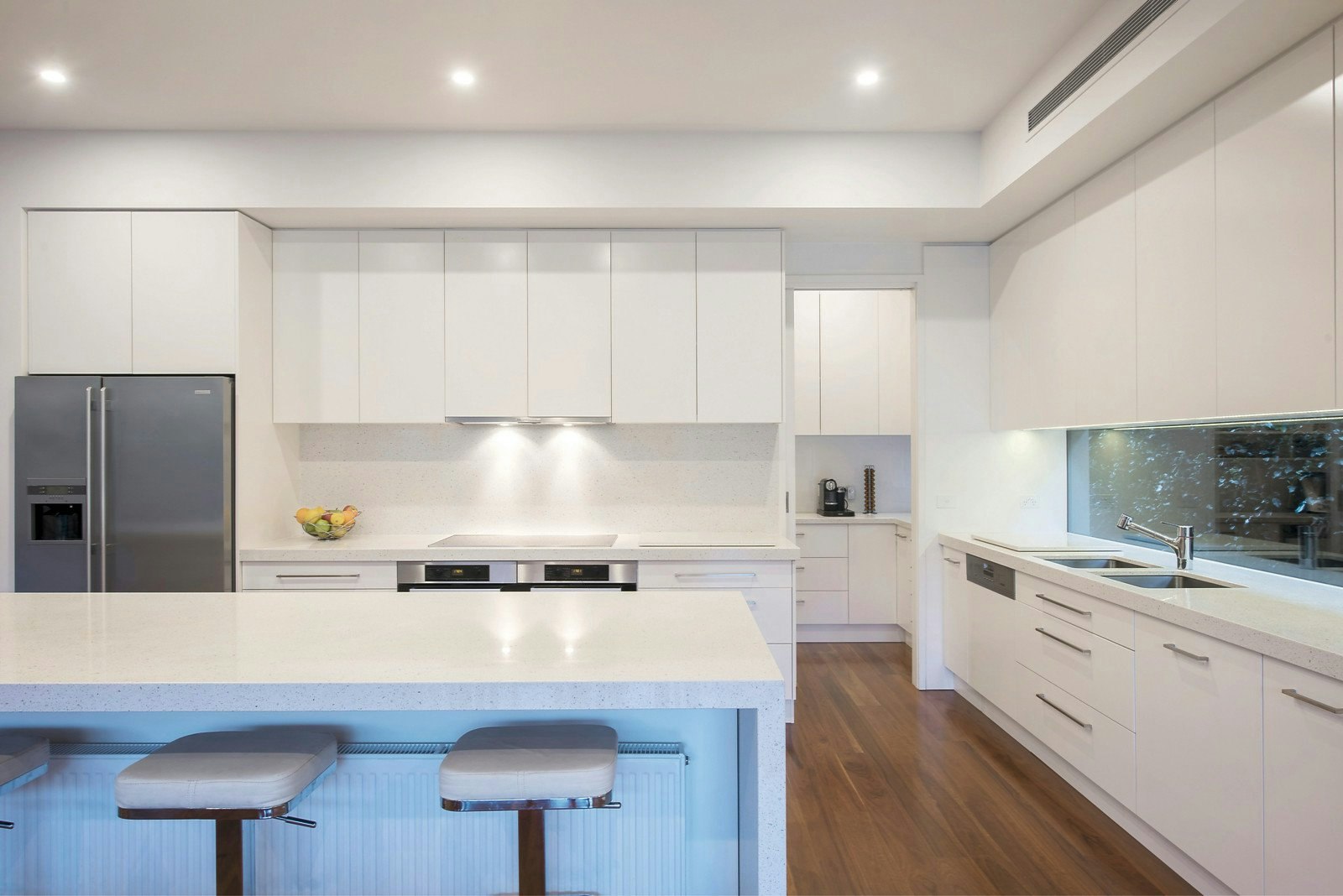 16 Courang Road, Glen Iris, VIC