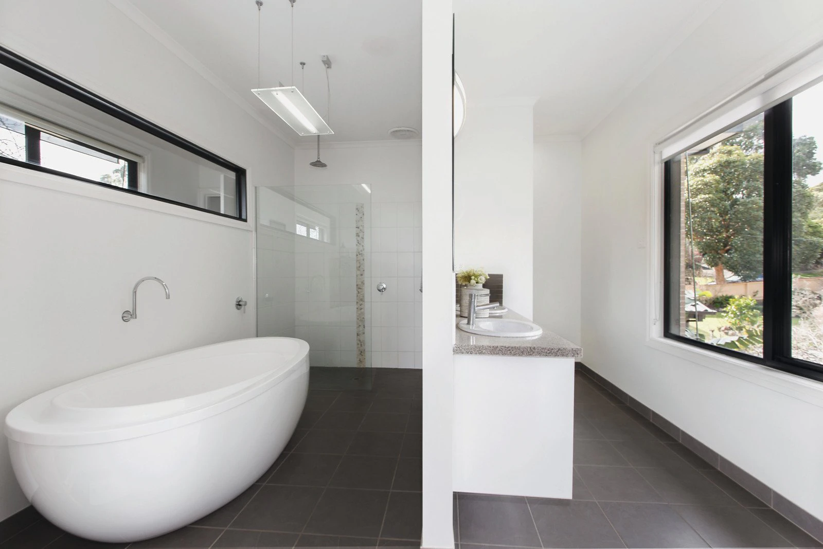 10 Brixton Rise, Glen Iris, VIC