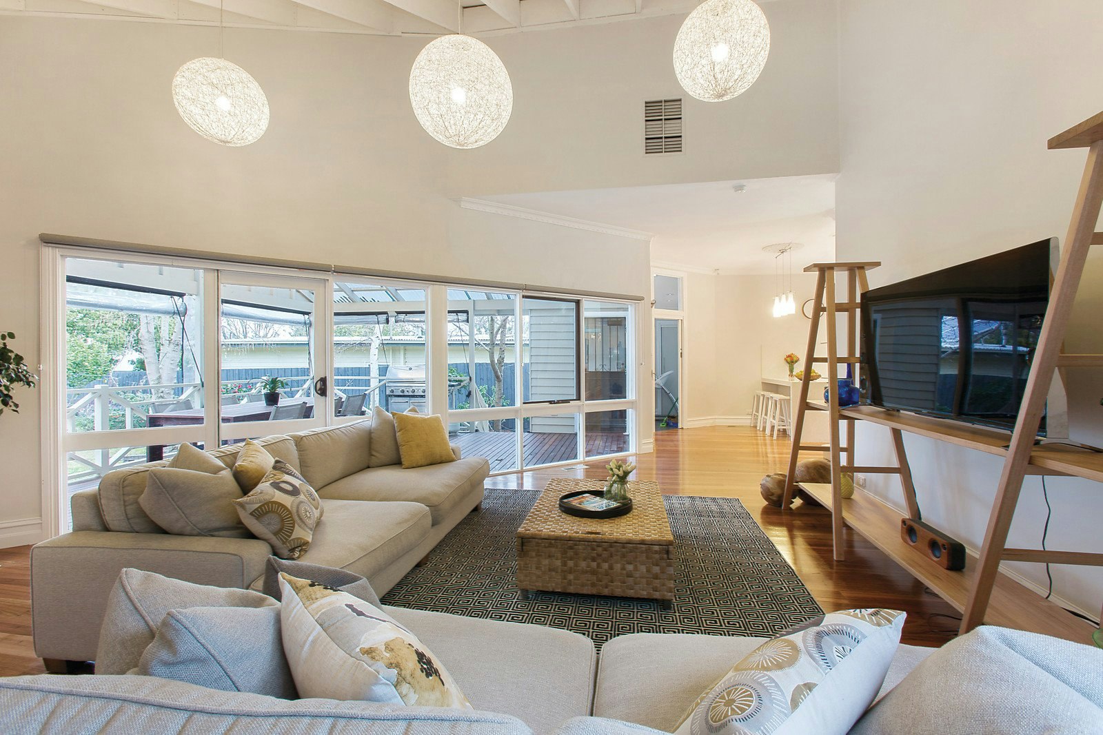 4 Marne Street, Surrey Hills, VIC