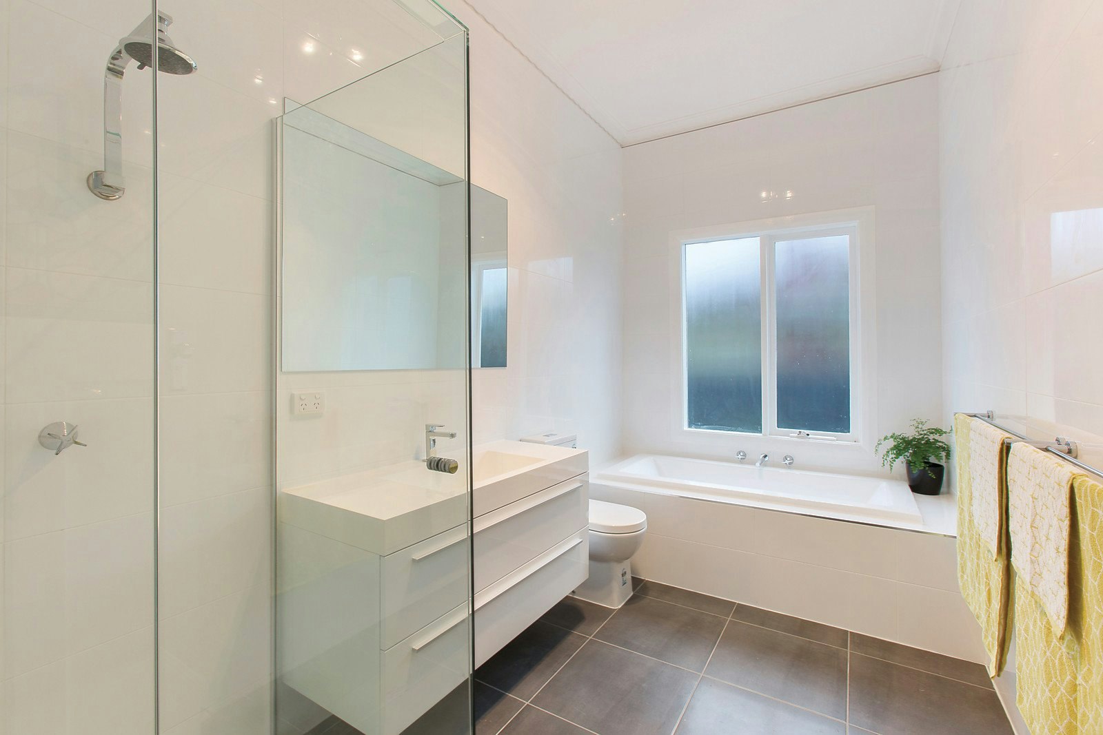 4 Marne Street, Surrey Hills, VIC