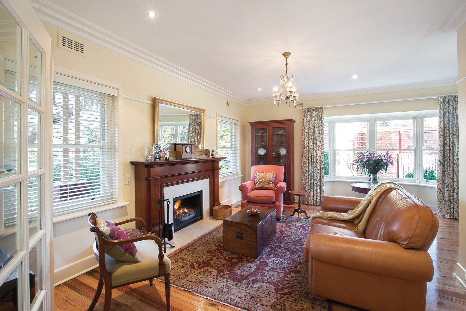 102 Ashburn Grove, Ashburton - Thumbnail 2