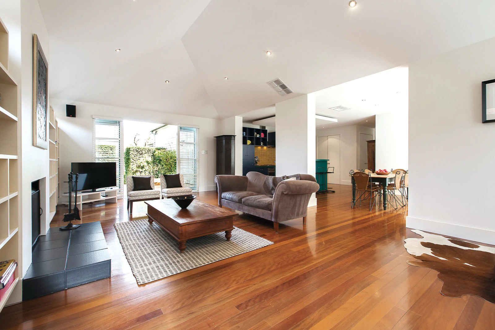 61 Wandsworth Road, Surrey Hills, VIC