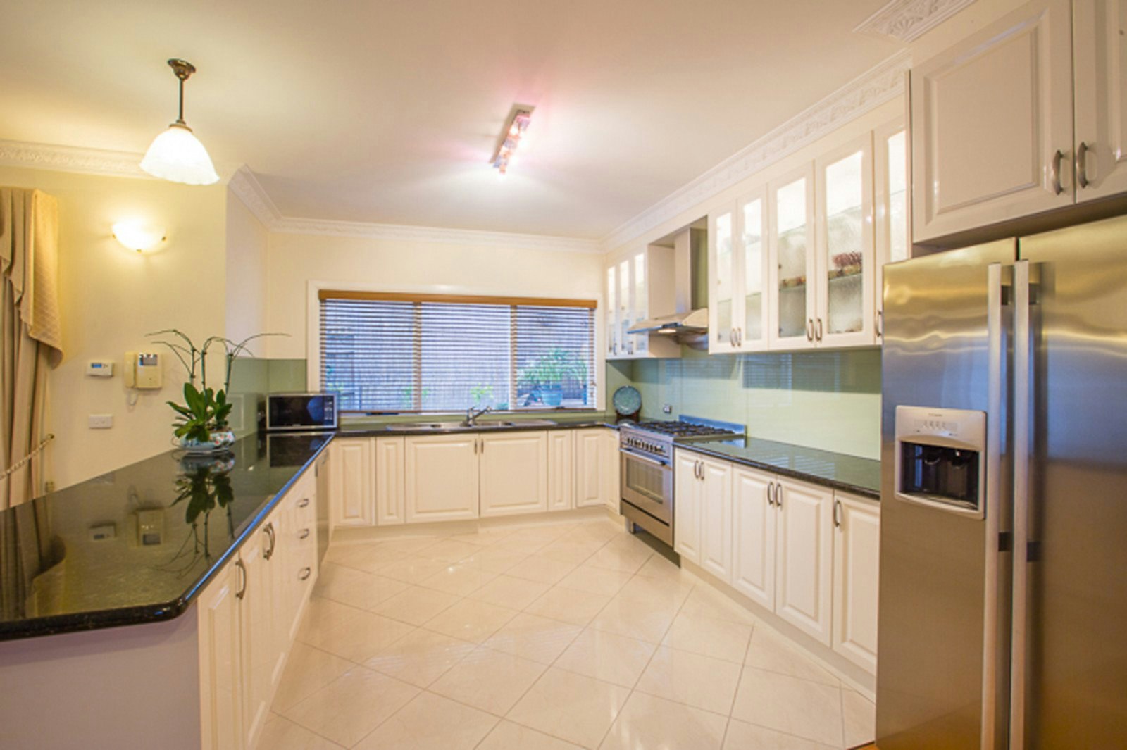 25 Somerset Road, Glen Iris, VIC