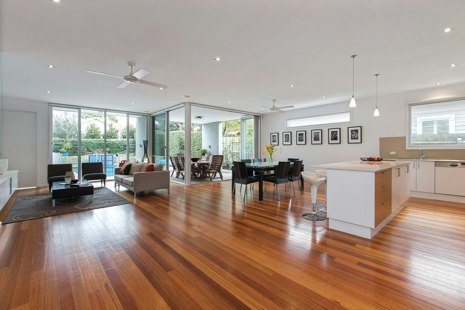 66 Middlesex Road, Surrey Hills, VIC