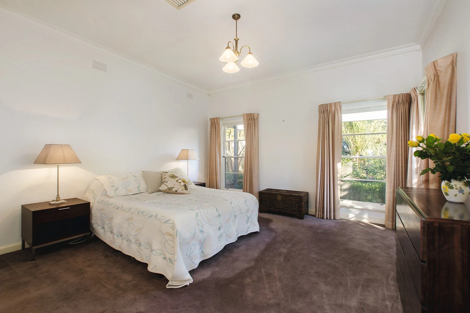 28 Carn Avenue, Ivanhoe, VIC