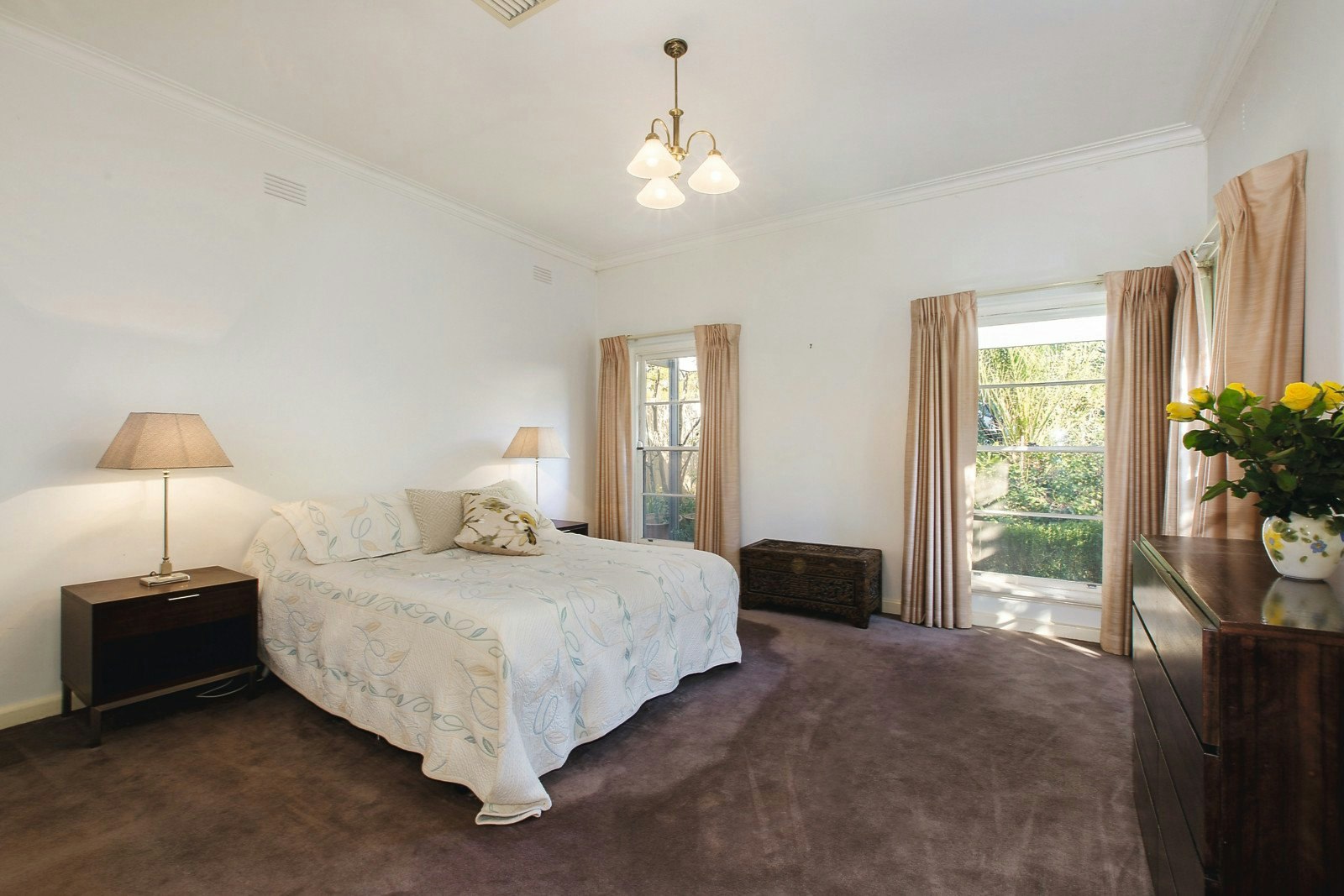 28 Carn Avenue, Ivanhoe, VIC