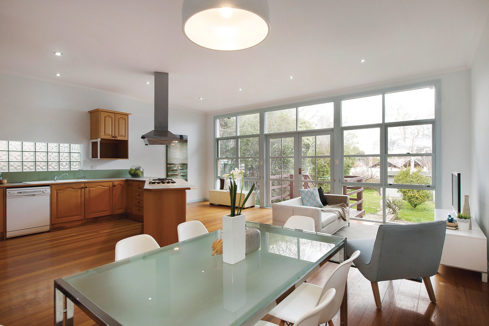 88 Liddiard Street, Hawthorn - Thumbnail 2