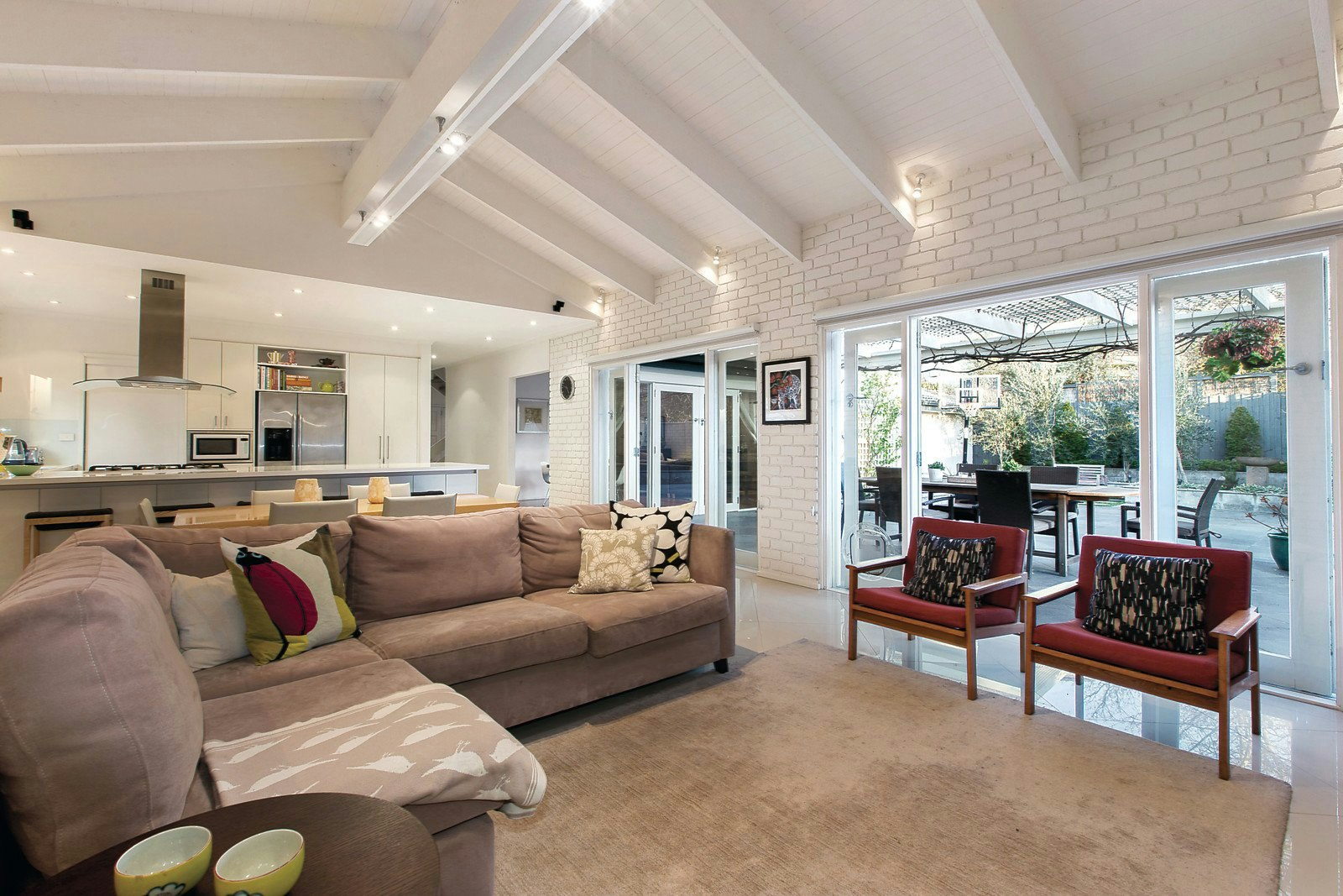 15 Barnsbury Road, Deepdene, VIC