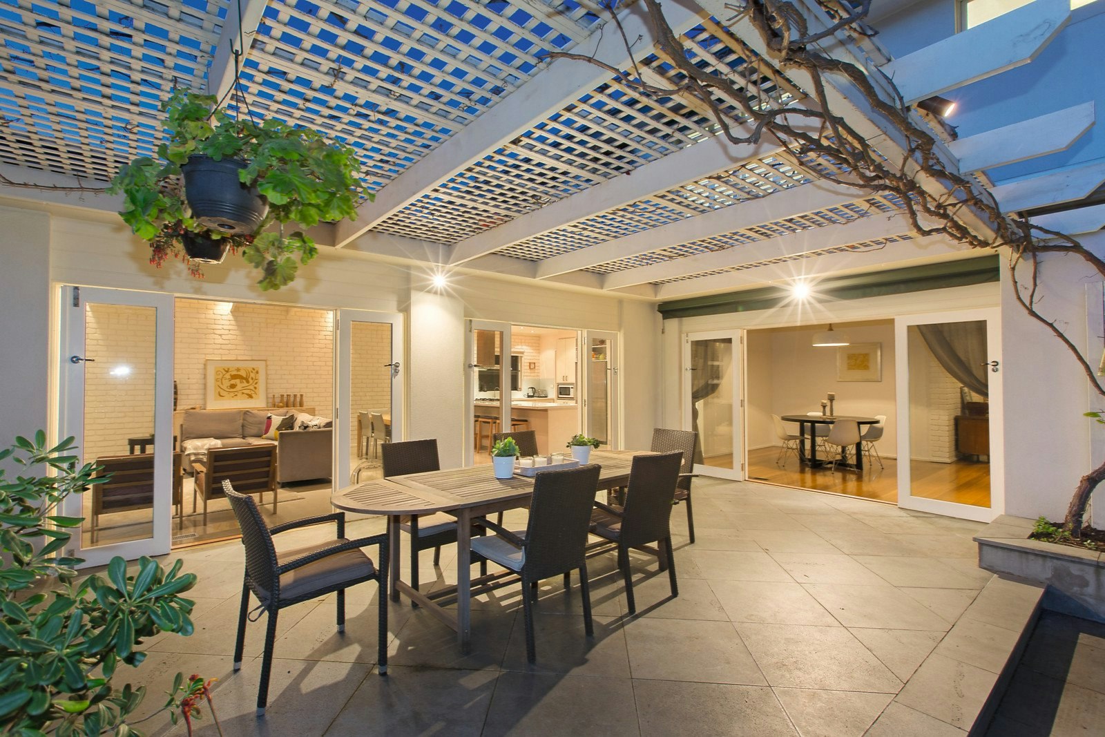 15 Barnsbury Road, Deepdene, VIC