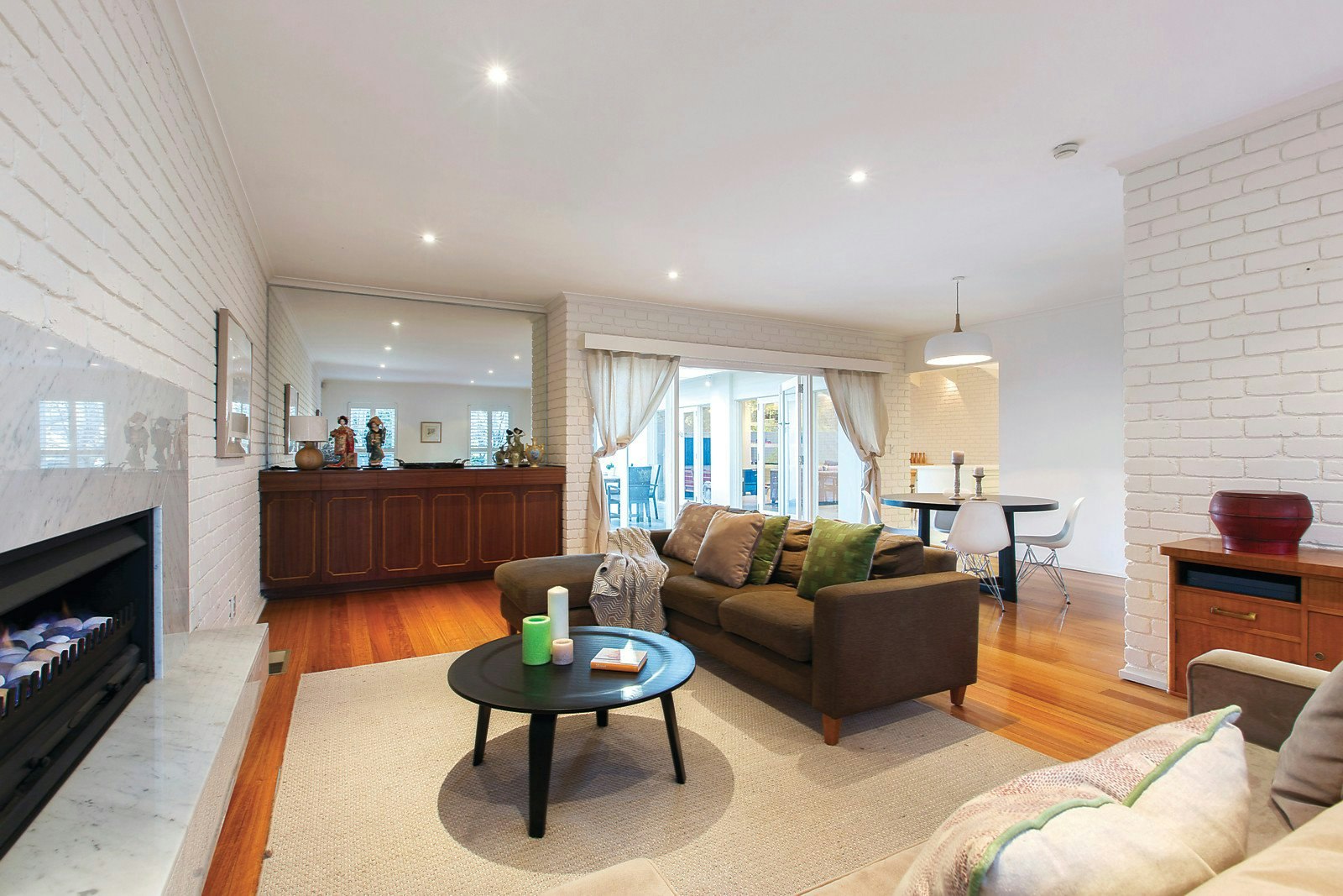 15 Barnsbury Road, Deepdene, VIC