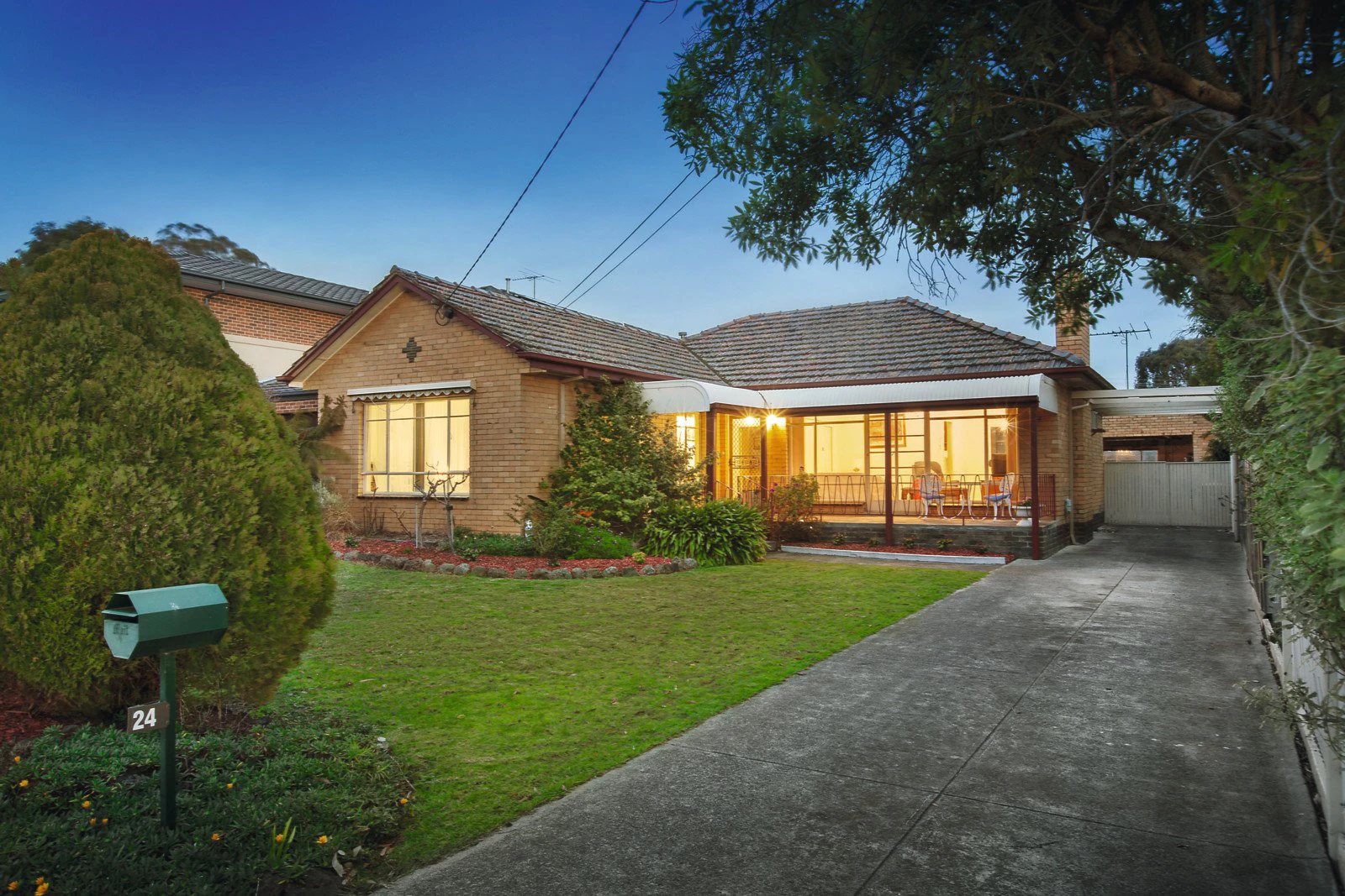24 Massey Street, Box Hill South, VIC