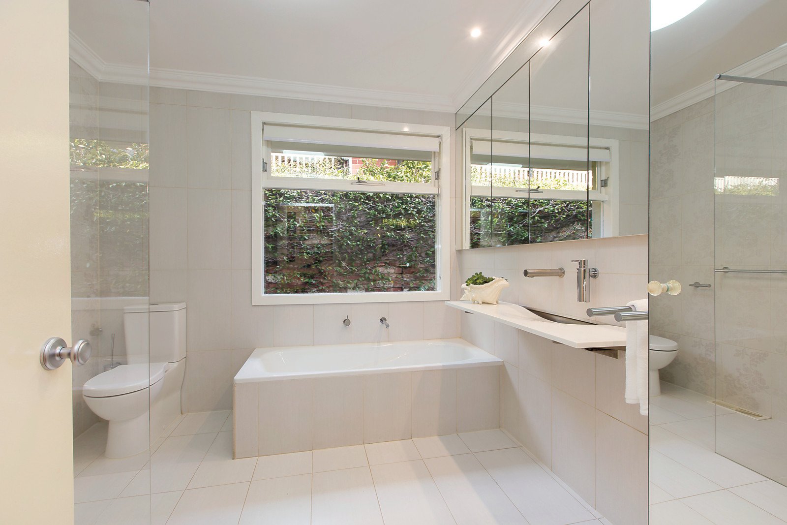 19 Erica Avenue, Glen Iris - Thumbnail 6