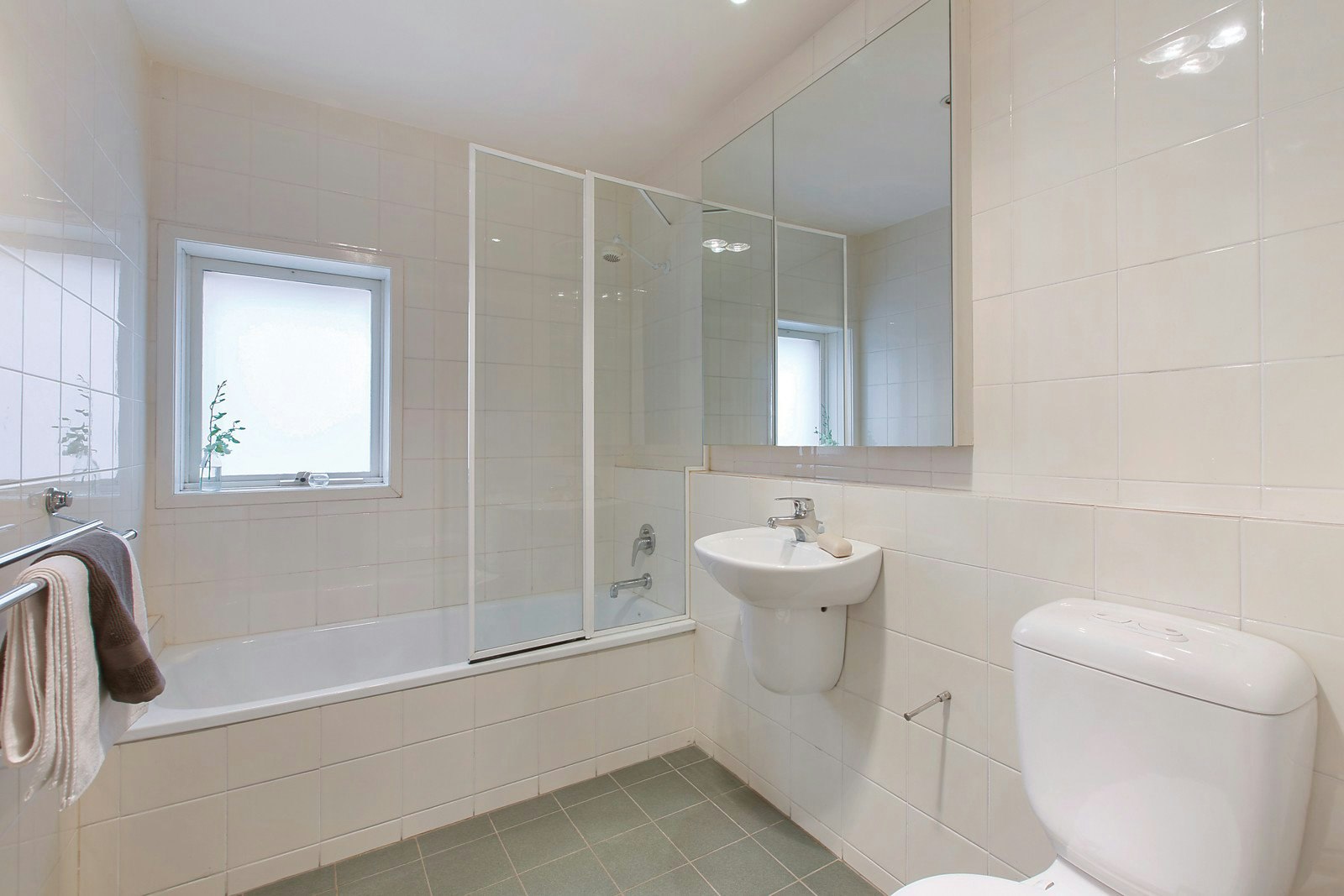 1 Nixon Place, South Melbourne, VIC