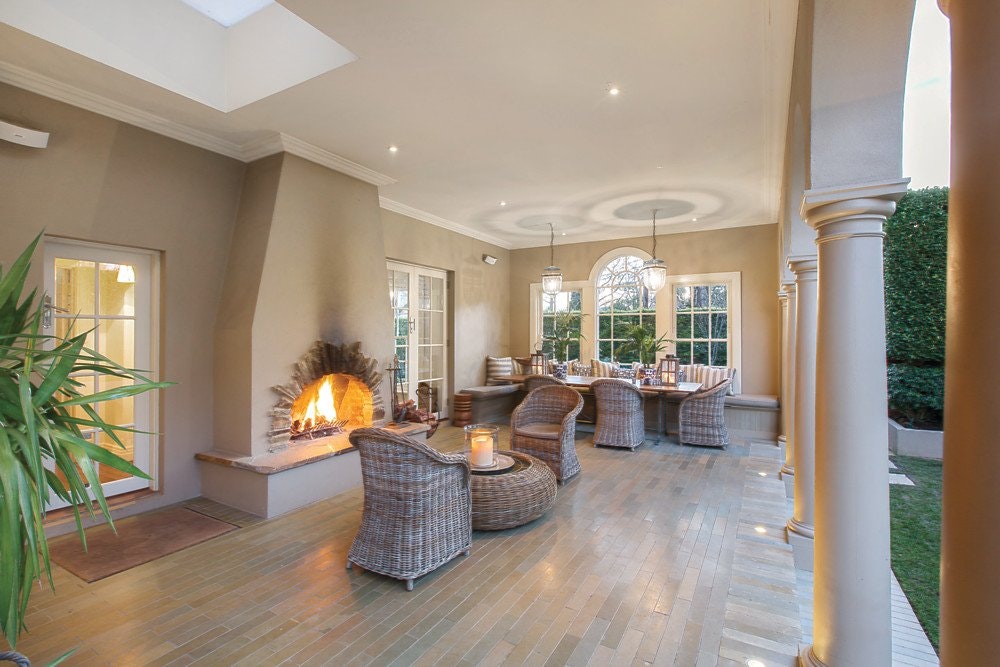 28 Irving Road, Toorak, VIC