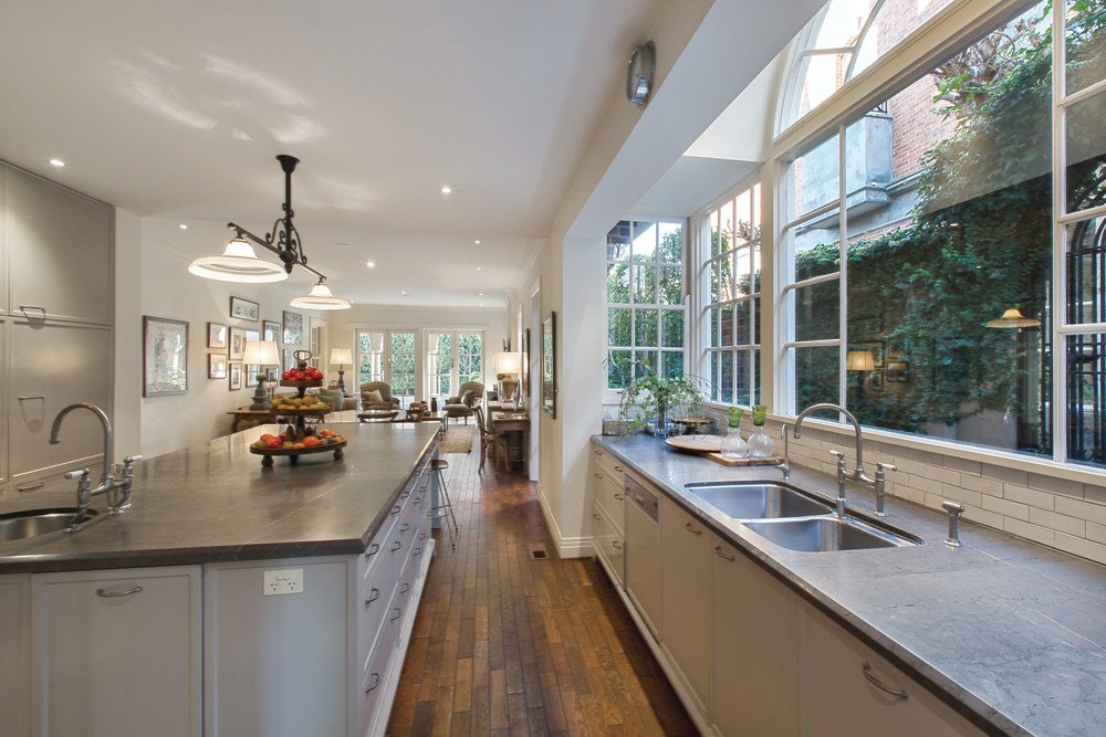 28 Irving Road, Toorak, VIC