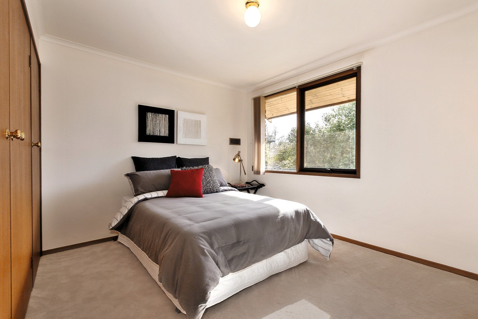 35 Pine Street, Surrey Hills - Thumbnail 6